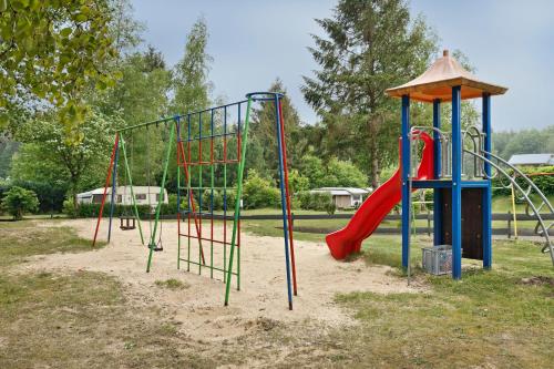 Parque infantil, KNAUS Campingpark Wingst in Wingst