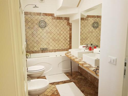 Hotel Vello d'Oro - image 12