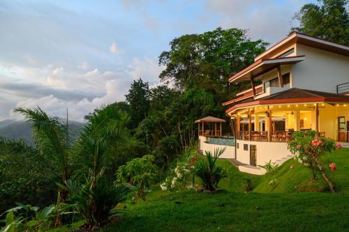 Lapazul Boutique Hotel