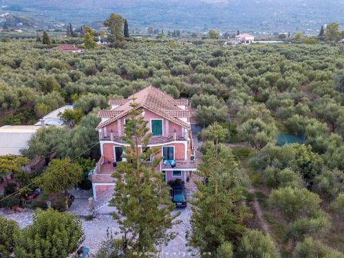 Eleonas Giovani House