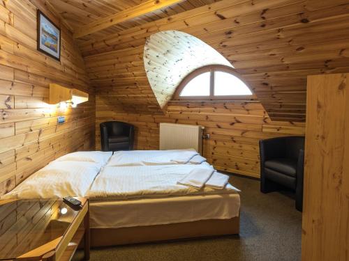 EA Horský Hotel Hájenka - image 5