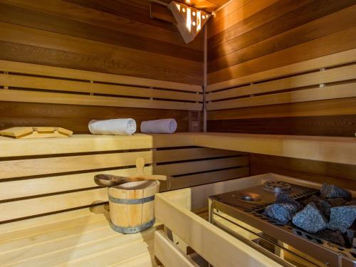 ซาวน่า, EA Horsky Hotel Hajenka in โมดราวา