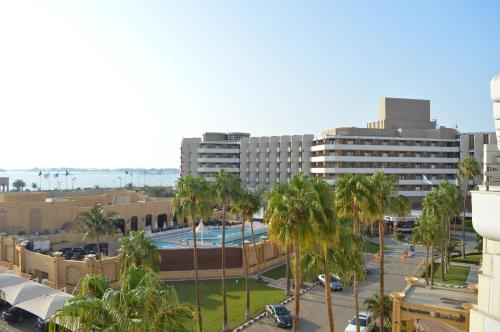 The Apartments, Dschidda