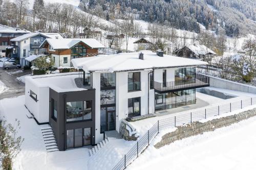 Zunanjost, lake and mountains appartements in Dechanshofen