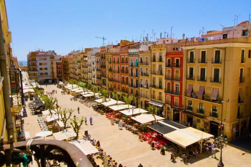  Apartment with STYLE for #4 PERSONS in the HISTORICAL HEART of TARRAGONA - Mediterranean Way in 43003 Tarragona