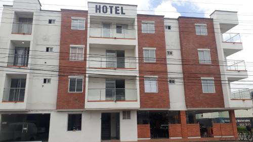 HOTEL LOS PONCHOS en La Ceja, Colombia opiniones, precios | Planet of Hotels