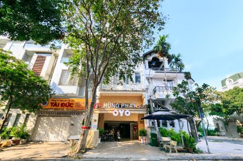 Entrance, Hung Phat Hotel in Bình Hưng