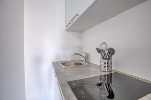 Refurbished Apt Near The Ourcq Canal in Pantin