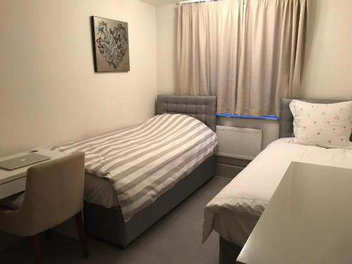 Central London Rooms, Pimlico, London