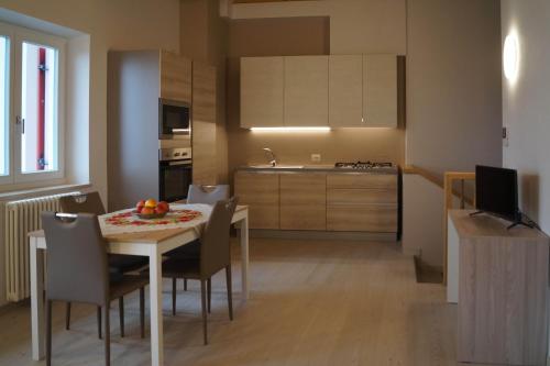 Appartamenti Il Cerbiatto - Apartment - Cavedago