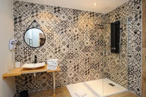Hotel Le Tourisme - image 9