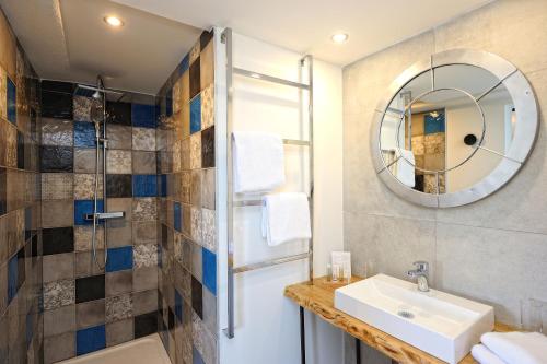 Hotel Le Tourisme - image 8