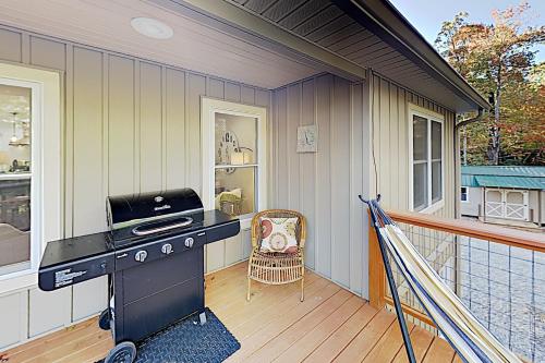 New Listing! New-Build Haven with Screened Porch home - image 4