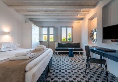 Milia Gi Suites in Milos Island