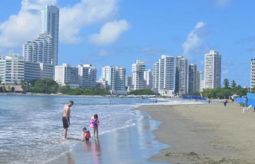 Cartagena Beach House One Block From Castillo Grande Beach Casa Playa