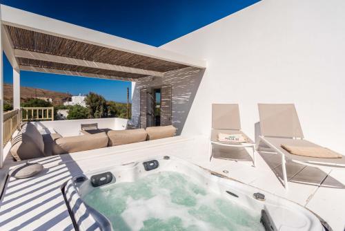 Milia Gi Suites in Milos Island