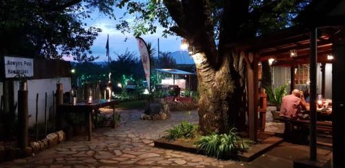 Autumn Breeze Manor Guest House