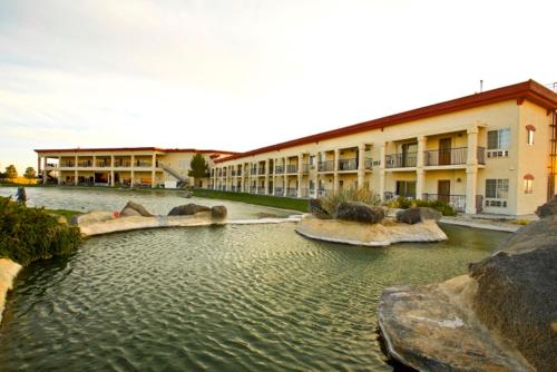Longstreet Inn Casino & RV Resort