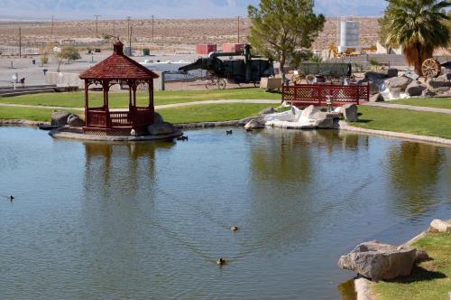 Longstreet Inn Casino & RV Resort