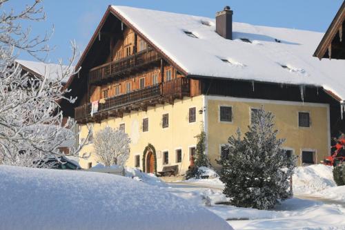  Bio Archehof Zachhiesen, Pension in Seekirchen am Wallersee bei Feldbach