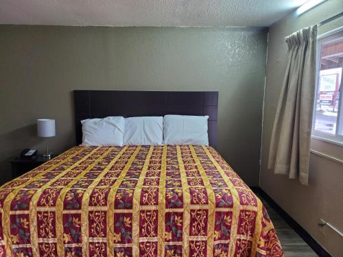 Travel Inn - image 5