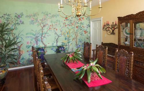 設施, 卡薩布蘭卡民宿 (CASA BLANCA BED AND BREAKFAST) in 法明頓市中心