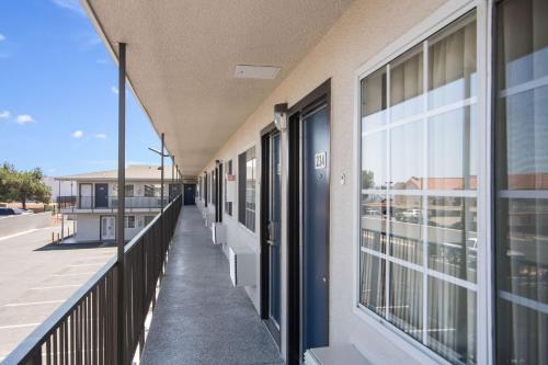 Motel 6-Moreno Valley CA - Perris - image 9