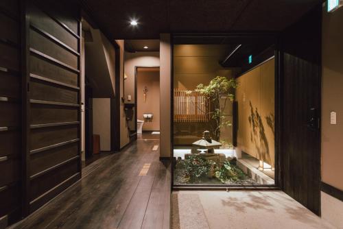 B&B Kyoto - 谷町君 星屋 大宮旅館 京都四条大宮 - Bed and Breakfast Kyoto