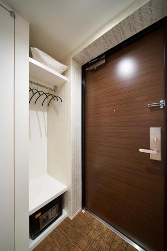 Japanese-Style Room image 2