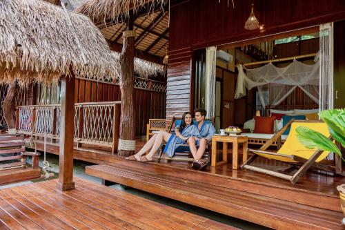 The Float House River Kwai Resort Kanchanaburi
