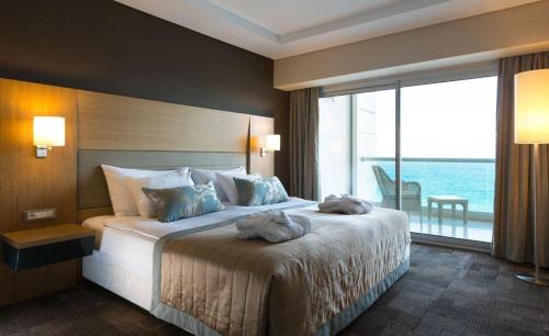 Boyalık Beach Hotel & SPA Thermal Resort - Tap to explore photos