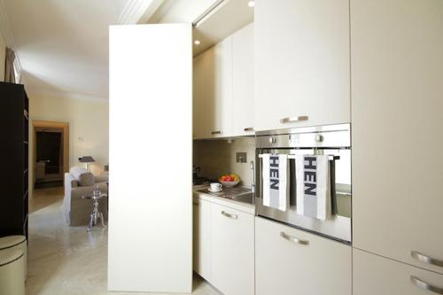 Crispi Luxury Apartments - My Extra Home, Roma (foto 7)