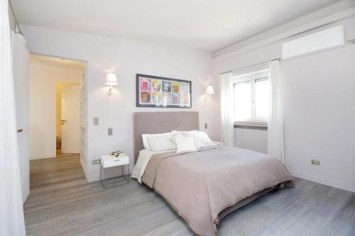 Crispi Luxury Apartments - My Extra Home - image 2