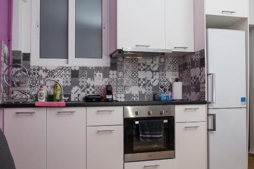 Voula's Apartment, Athens (photo 11)