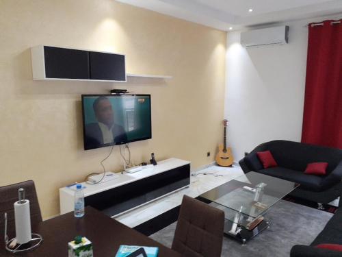 JOYCE APARTMENT
