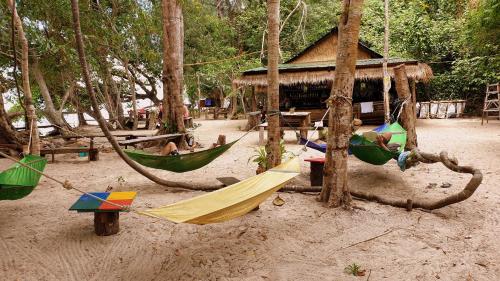 Crusoe Koh Takiev Island