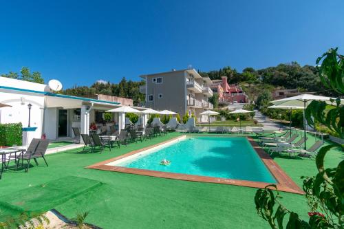 Akis Villa Studios & Apartment with Pool - image 3
