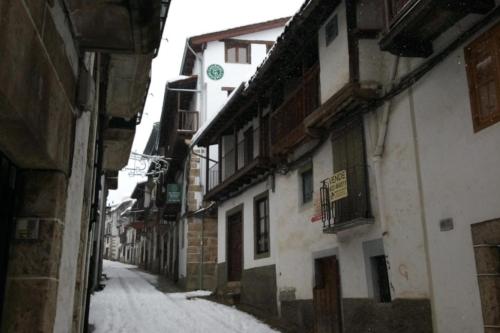  Aptos La Ceja, El Trampal y El Reloj by CASA BOLDO in Candelario
