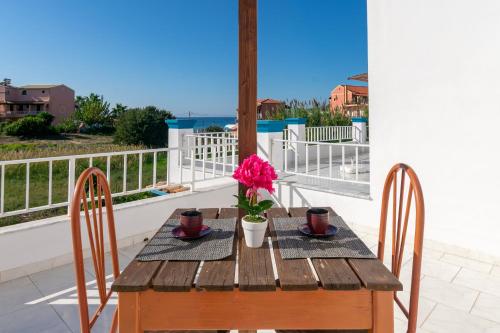 Akis Villa Studios & Apartment with Pool - image 13