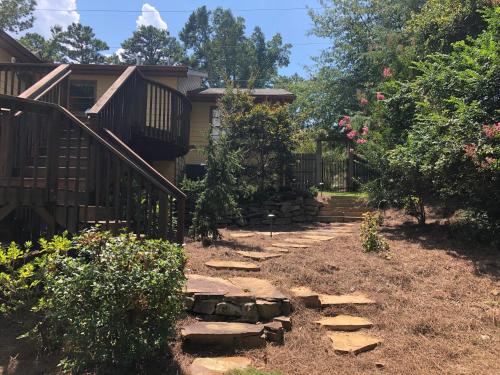 Brookhaven Gem: Private Room Shared BTH with Wi-Fi