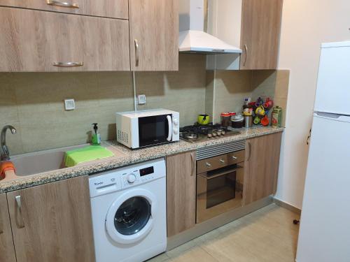 Luxury and Splendid 2 Bedrooms Apartment in Jardin De Carthage Tunis in Jardins De Carthage