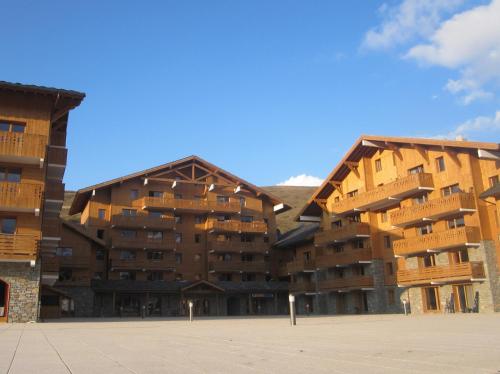 Sun Valley Residence - image 12
