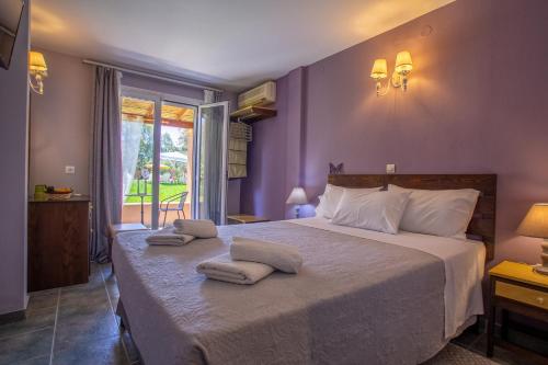  Tellis Holiday Rooms in Moraḯtika