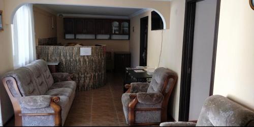 Nunu's Guesthouse