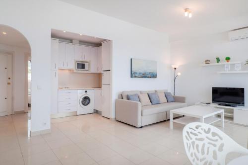 Skol Sea Views Apartments