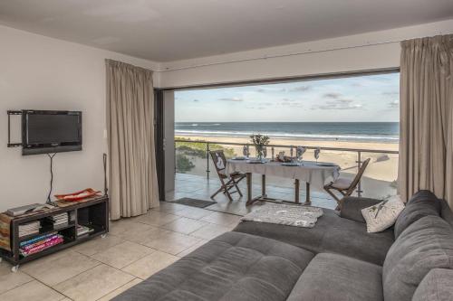 Paradise Sands - Self catering flat with a breathtaking Sea View