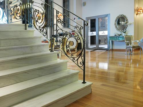 숙소 외관, Hondos Classic Hotel & Spa in 네스타니