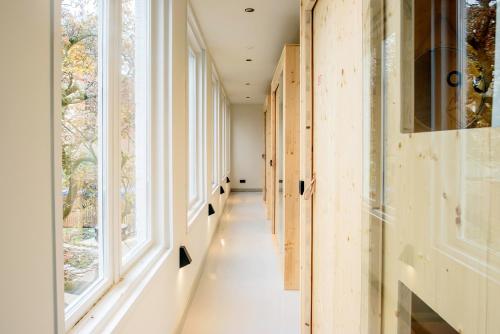 The Green Elephant Hostel & SPA - image 4