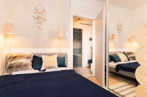  Stay in style Apartment - AC near transp./museums/cafes in Budapest