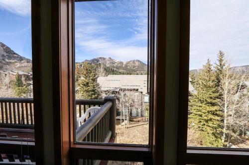 Snowcreek V #999 condo - image 6